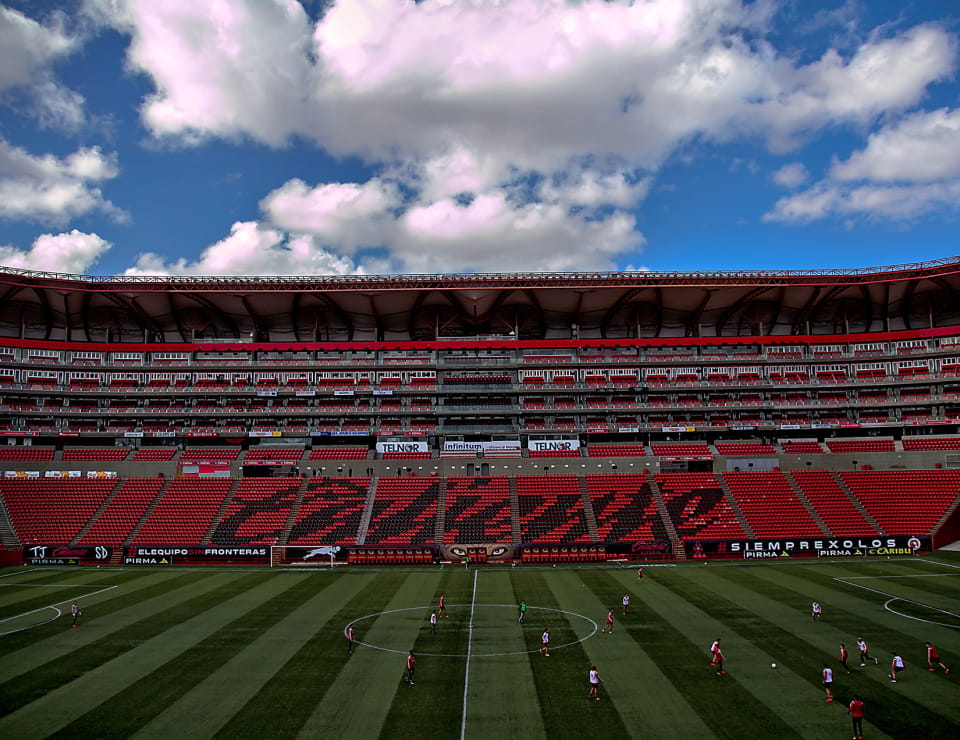 Imagen en miniatura La Historia de Estadio Caliente Xoloitzcuintles en Soundhaus